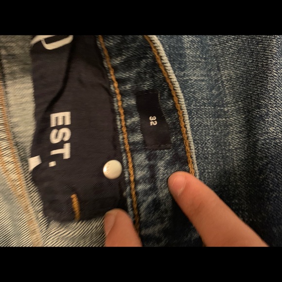 Gap Bermuda Shorts - Picture 3 of 4